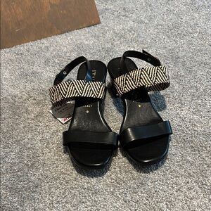 Stylish Black and Gold Women's Sandals size 9
